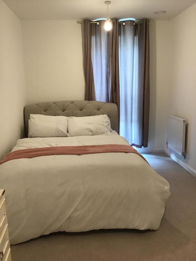 En-Suite Double Room In A Shared Apartment Close To Central London Bagian luar foto