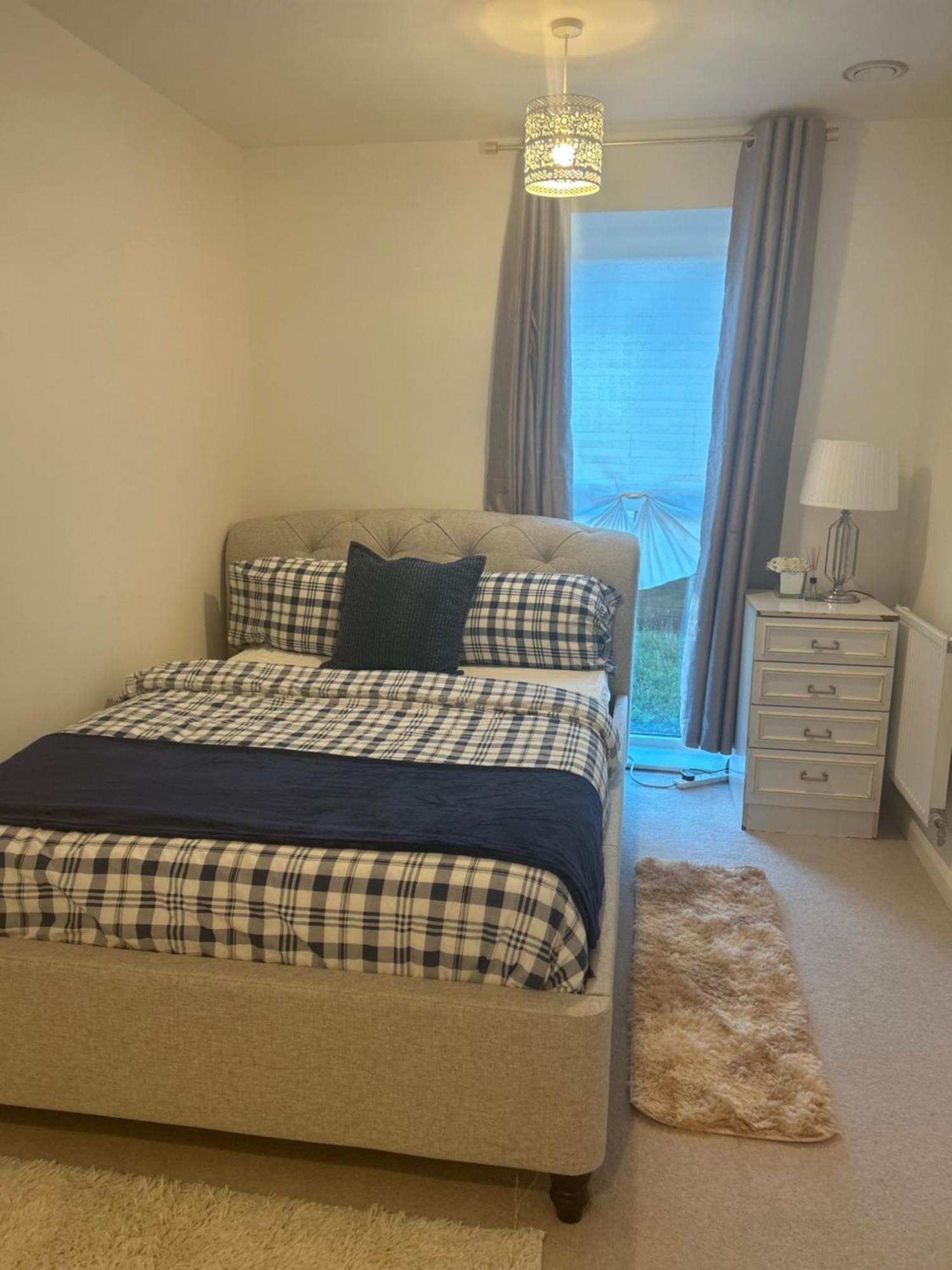 En-Suite Double Room In A Shared Apartment Close To Central London Bagian luar foto